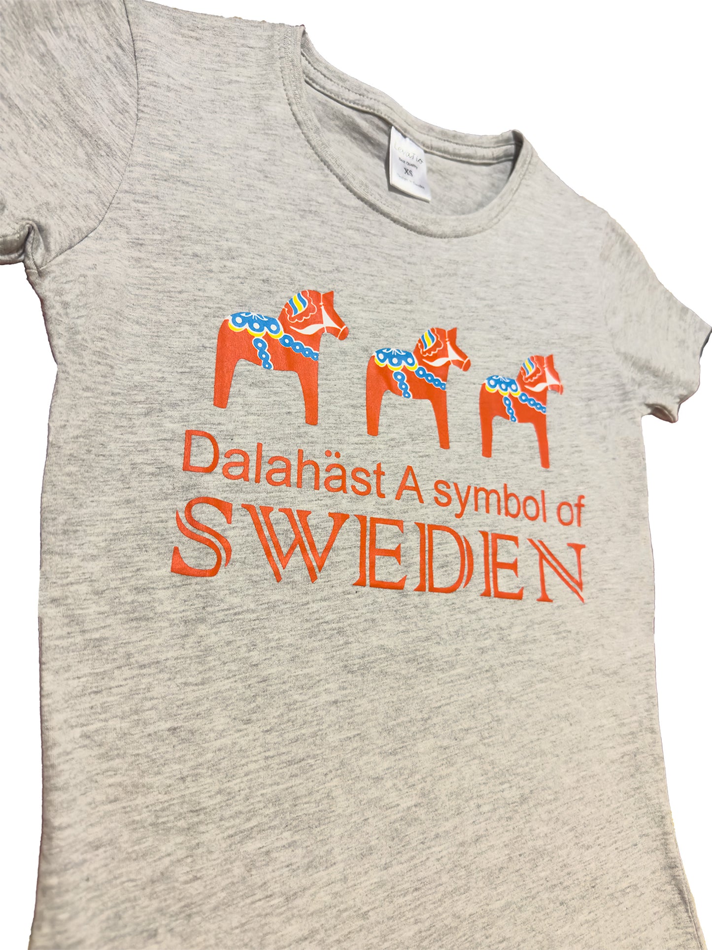 Dalahäst Symbol of Sweden T-Shirt - Women's Fit