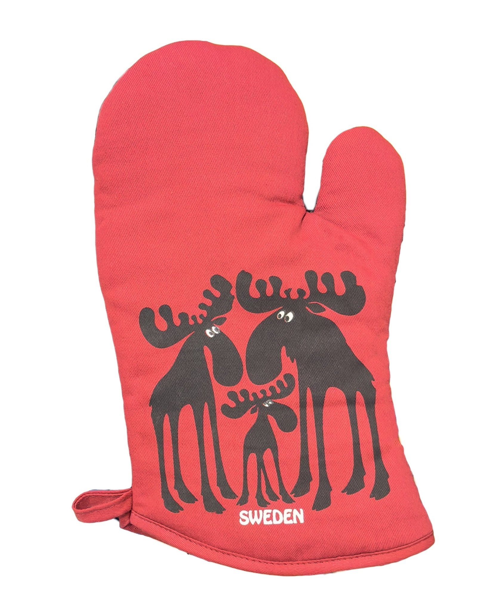 Fornt View Of - Oven mitt in Red featuring a Swedish moose family design. - Kitchen-Souvenir - Style Council