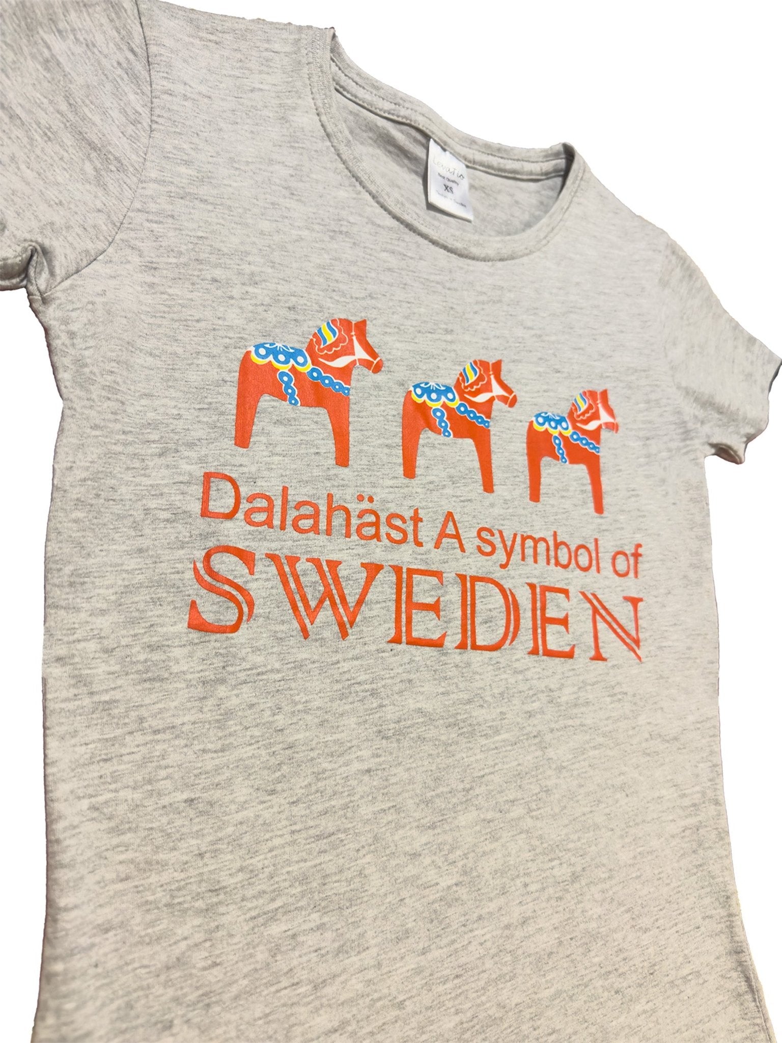 Side View of Dala Horse T-Shirt For Women’s  inspired by Swedish heritage. “Dalahäst – Symbol of Sweden” Text design' in soft gray cotton - Style Council